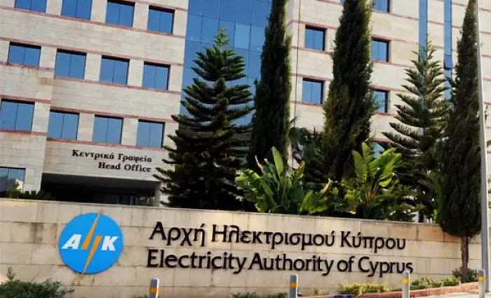 Πάνε προς απεργία οι συντεχνίες της ΑΗΚ