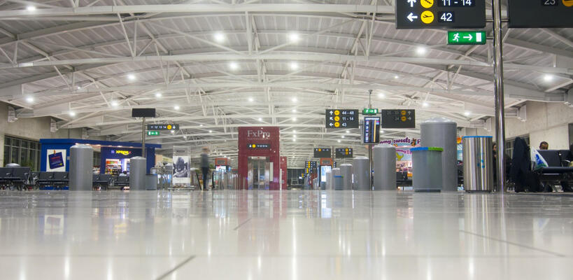 Κλειστό το ταχυδρομείο του αεροδομίου Λάρνακας