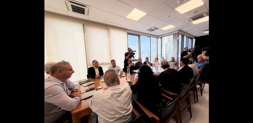 Με «βέτο» πάνε ΟΕΒ και ΚΕΒΕ στην αυριανή συνάντηση για την ΑΤΑ