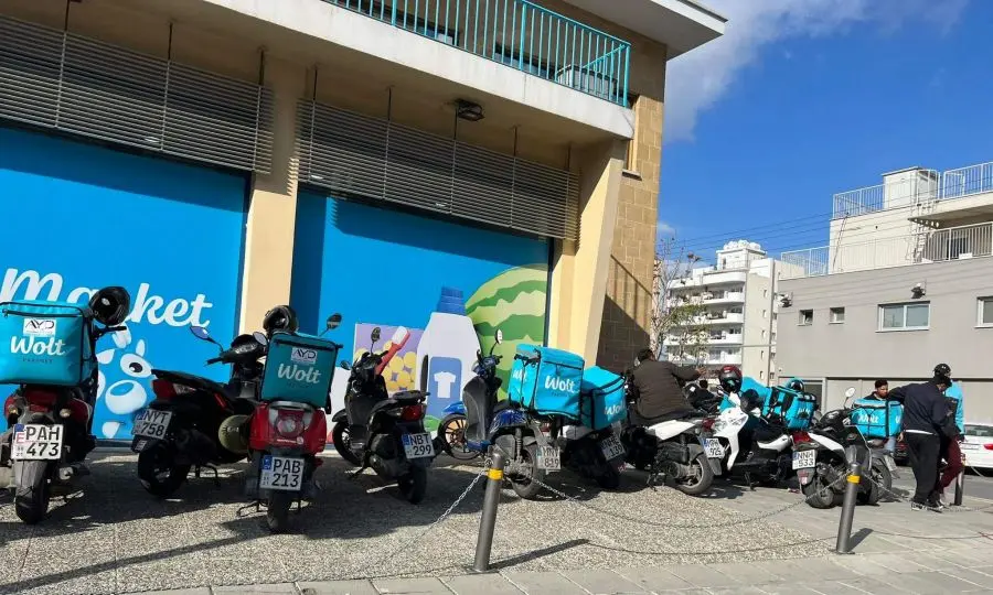 Η Wolt απαντά για τις απεργίες - Δίνουμε 8,5 ευρώ την ώρα