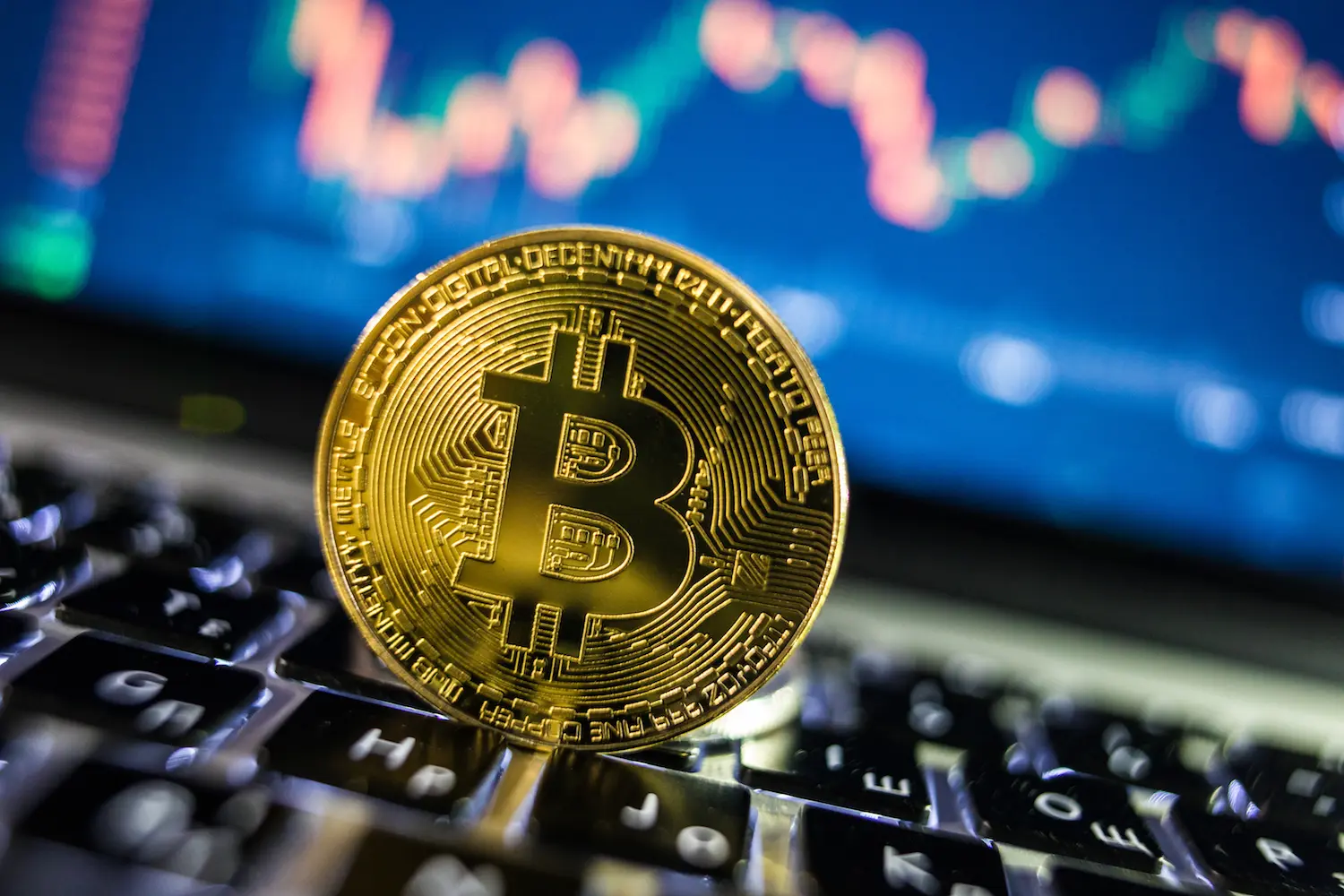 Το bitcoin «ανεξαρτητοποιείται» και ετοιμάζεται για την επόμενη μέρα
