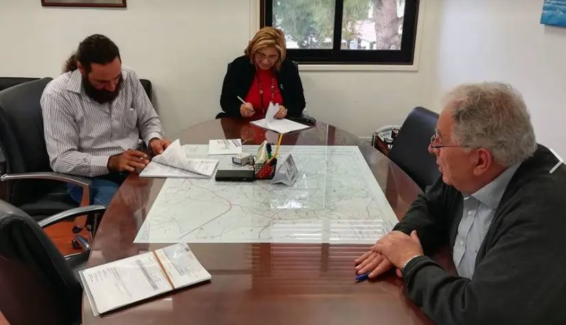 Λακατάμια: Έπεσαν οι υπογραφές για μηχανή αλέσματος κλαδεμάτων