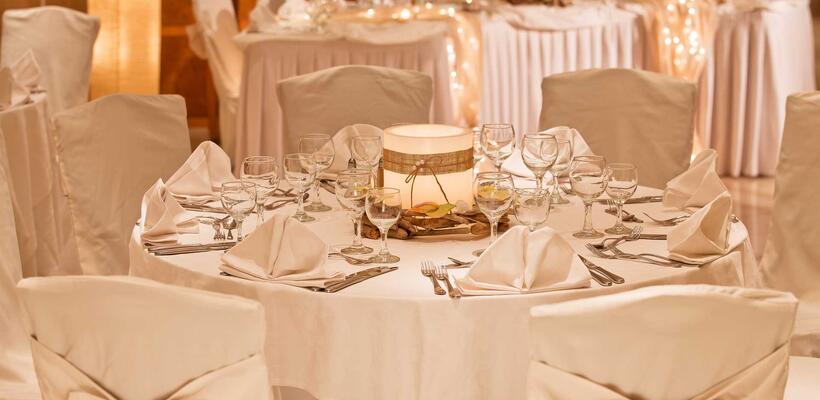 Αντιδρούν στους κανονισμούς για τους γάμους οι επαγγελματίες εκδηλώσεων