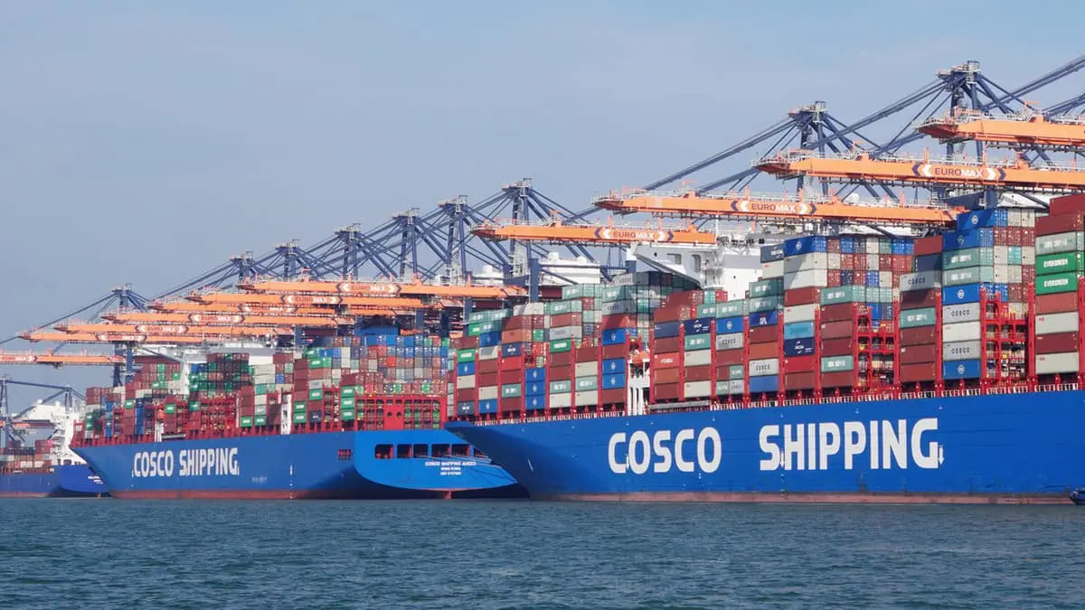 Cosco: Ψήφος εμπιστοσύνης στην ελληνική οικονομία