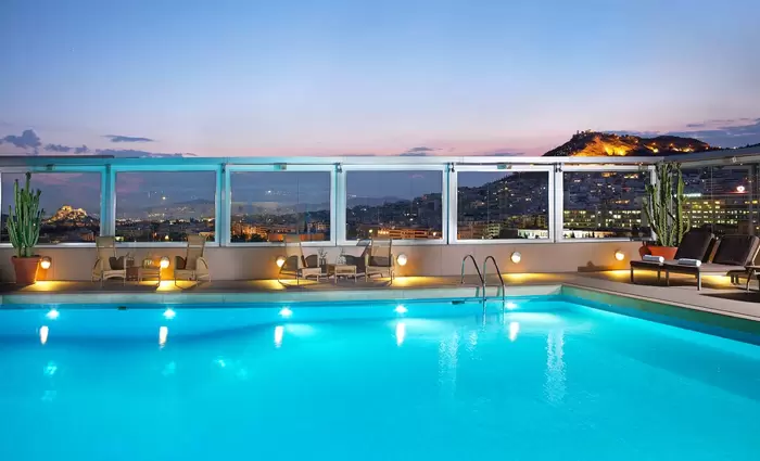 Ελλάδα: Ανθούν οι επενδύσεις σε πολυτελή ξενοδοχεία και κατοικίες