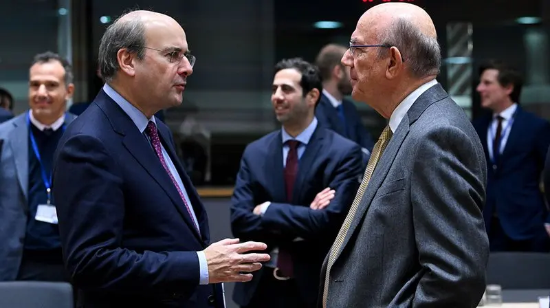 Η αμυντική βιομηχανία ΕΕ σε άτυπο δείπνο των ΥΠΟΙΚ με τη συμμετοχή του Μ. Κεραυνού