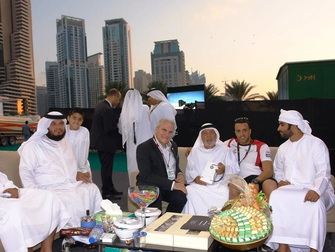 Ελληνικό ελαιόλαδο με φύλλα χρυσού στην πρώτη θέση των ακριβότερων του κόσμου