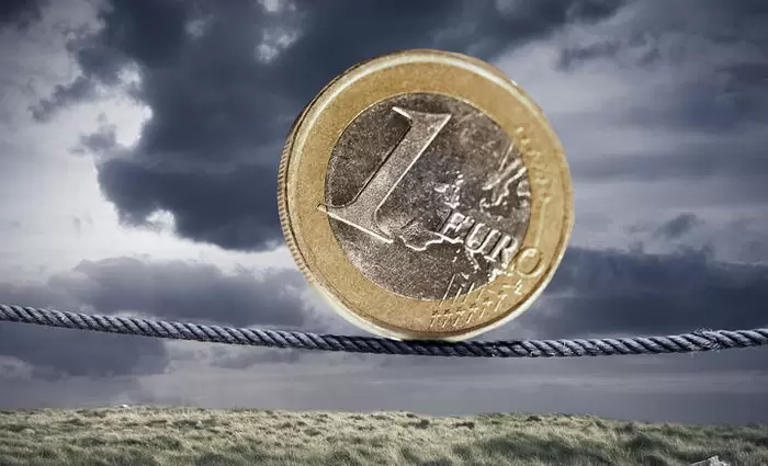 Στο Παρίσι μεταφέρονται οι συζητήσεις για το ελληνικό χρέος 