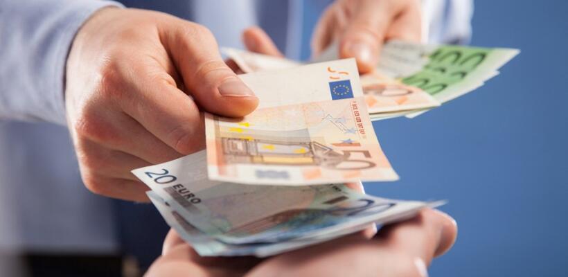 Εξετάζονται οι αιτήσεις για συντάξεις, επιδόματα και βοηθήματα