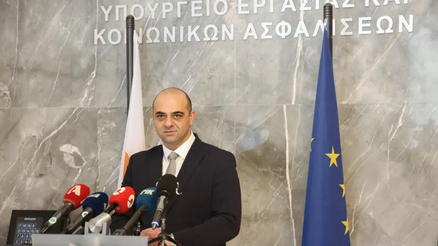 Υπουργός Εργασίας: Επιτεύχθηκε ο στόχος για συνθήκες πλήρους απασχόλησης