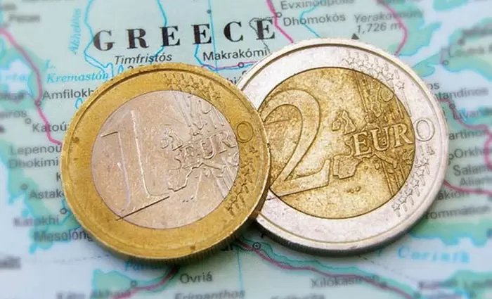 Η Ελλάδα έριξε κατακόρυφα το κόστος δανεισμού
