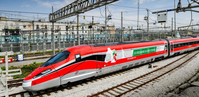 Ιταλία: Προς ιδιωτικοποίηση των Ταχυδρομείων και των Σιδηροδρόμων