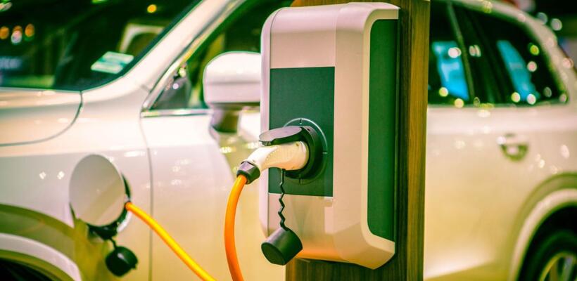 Έρχεται χριστουγεννιάτικο Σχέδιο αγοράς ηλεκτρικού οχήματος