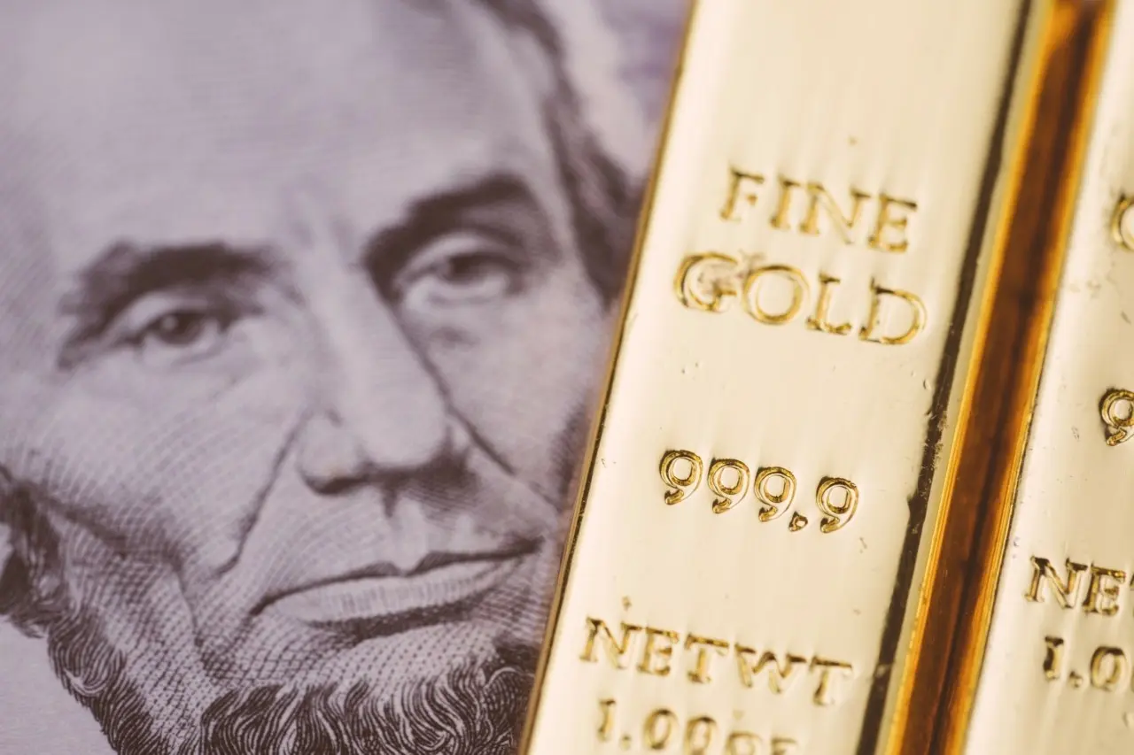 Citi: Ο χρυσός αναμένεται να κυμανθεί μεταξύ $3.300 και $3.600/ουγγιά το επόμενο τρίμηνο