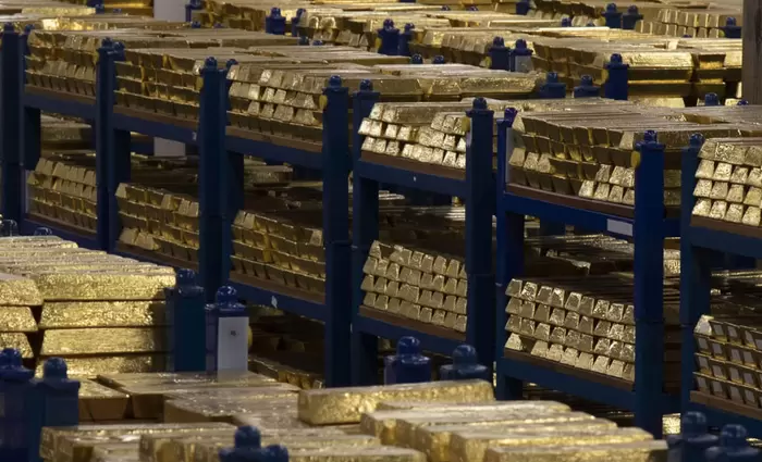 Γιατί ο χρυσός «λάμπει» περισσότερο από άλλες επενδύσεις - Τι προβλέπουν οι αναλυτές