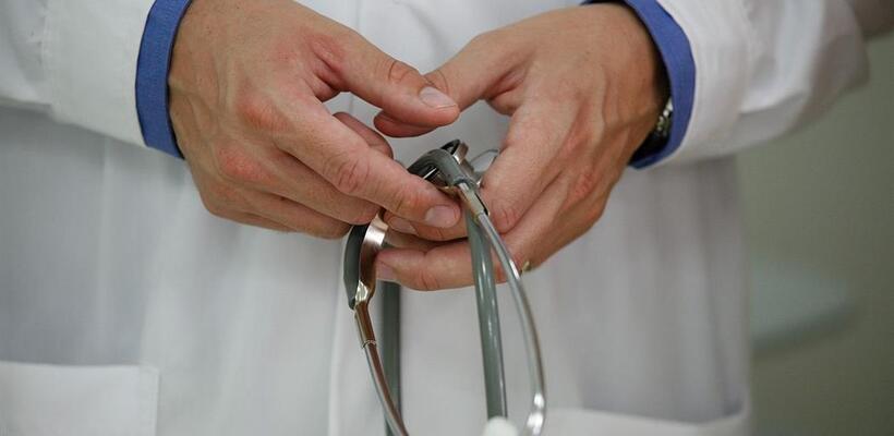 Στηρίζουν τη στάση εργασίας των ιατρών