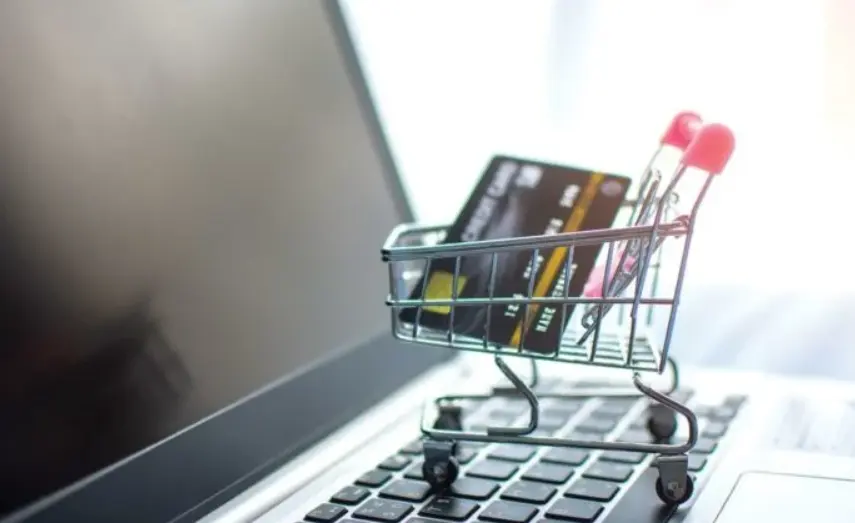 Πρόστιμο €120.000 σε ηλεκτρονικό κατάστημα για εξαπάτηση καταναλωτών