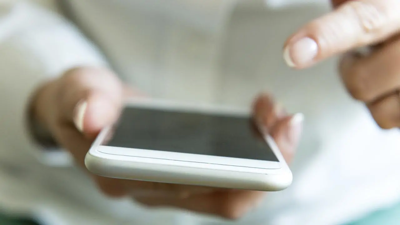 Κατ' εξαίρεση μετακινήσεις μέσω τηλεφώνου