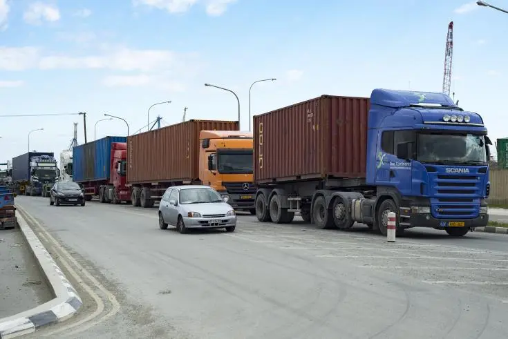 Αύξηση στο συνολικό βάρος εθνικών & διεθνών μεταφορών φορτίου