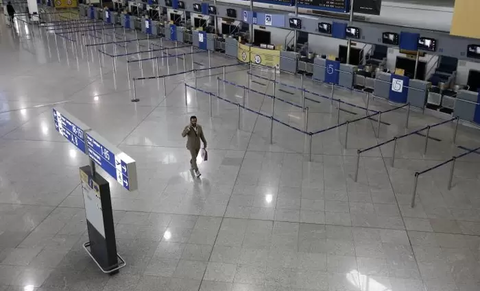 Σοβαρά προβλήματα από την κατάρρευση της Thomas Cook και στην Ελλάδα