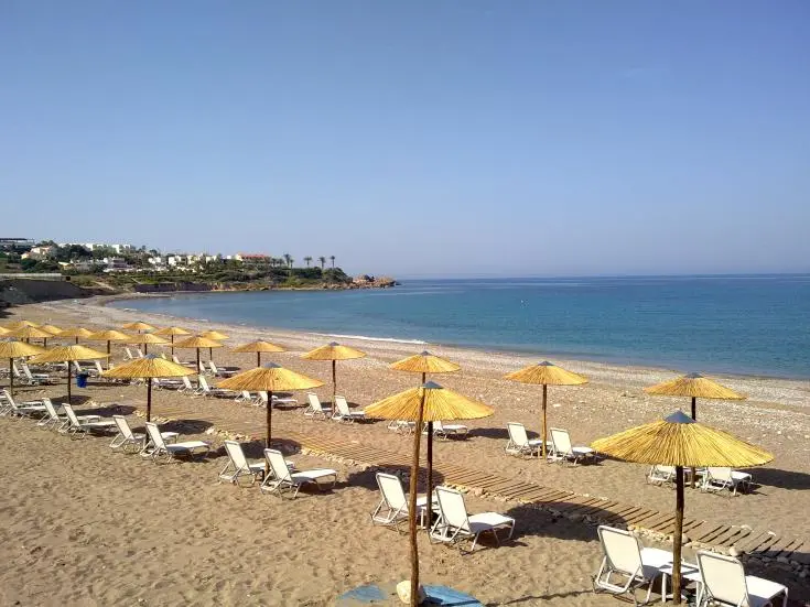 Κισσόνεργα: €100 χιλ. στα ταμεία από τις υπηρεσίες στις παραλίες