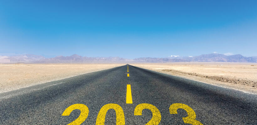 Θετικές προοπτικές για το 2023 αλλά παραμονεύουν κίνδυνοι...