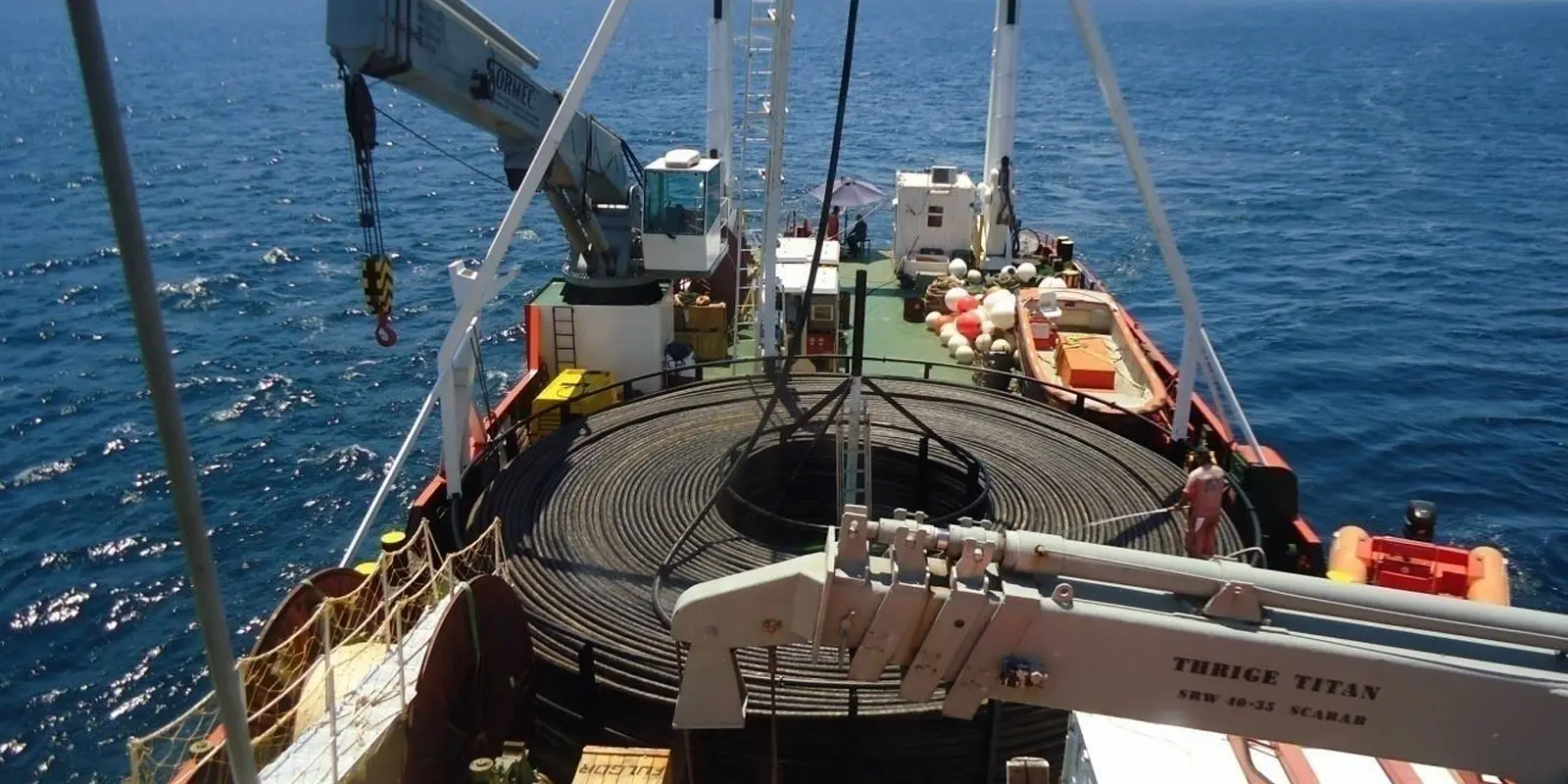 Έπεσαν οι υπογραφές για τη «μικρή» ηλεκτρική διασύνδεση της Κρήτης