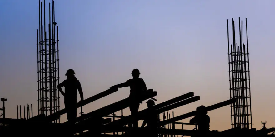 Κώδωνας κινδύνου για την ελληνική αγορά κατασκευών