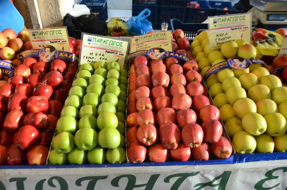 Ελλάδα: Οι λαϊκές αγορές αποτελούν ασπίδα κατά της ακρίβειας