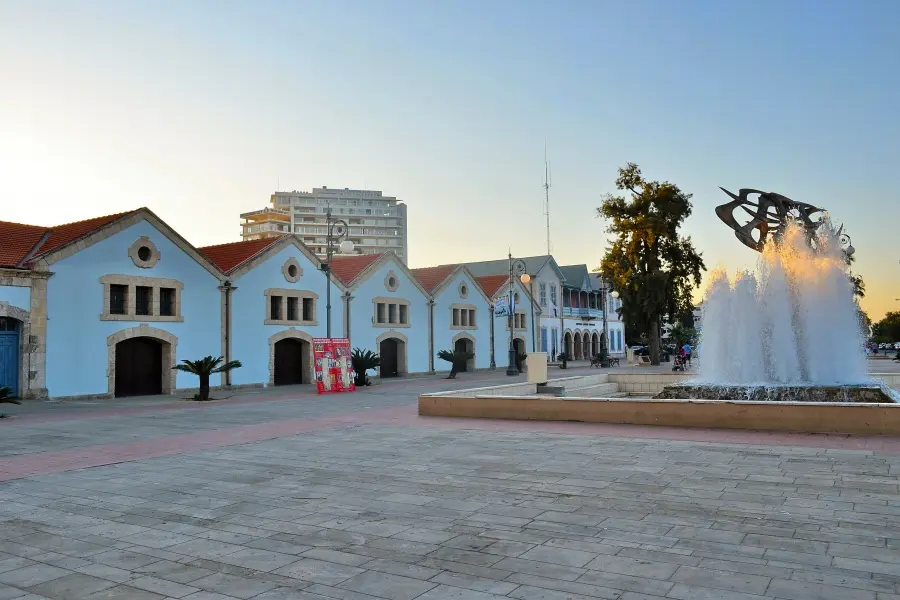 Με €1,3 εκ. ξαναφτιάχνουν τους δρόμους στη Λάρνακα