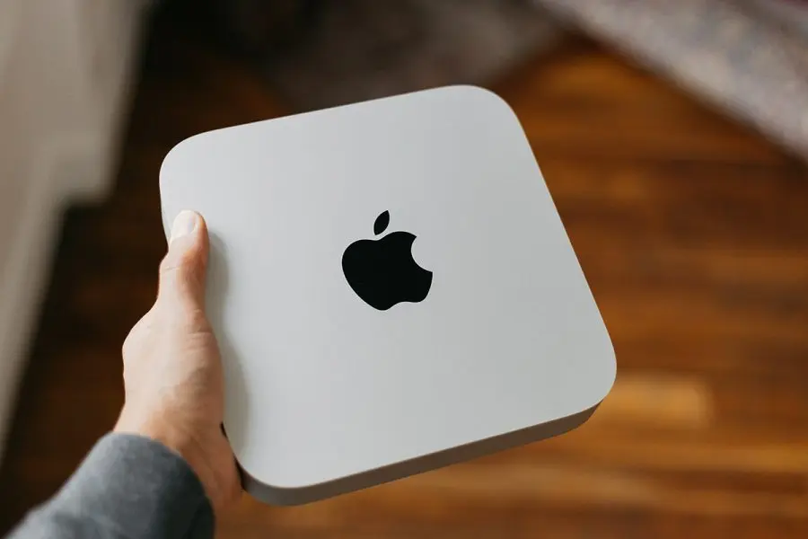 Mac mini: Η Apple ρίχνει στην αγορά τον πιο συρρικνωμένο υπολογιστή (βίντεο)