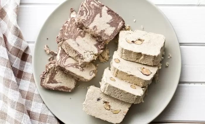 DW: Τελικά σε ποιον ανήκει ο μακεδονικός χαλβάς;