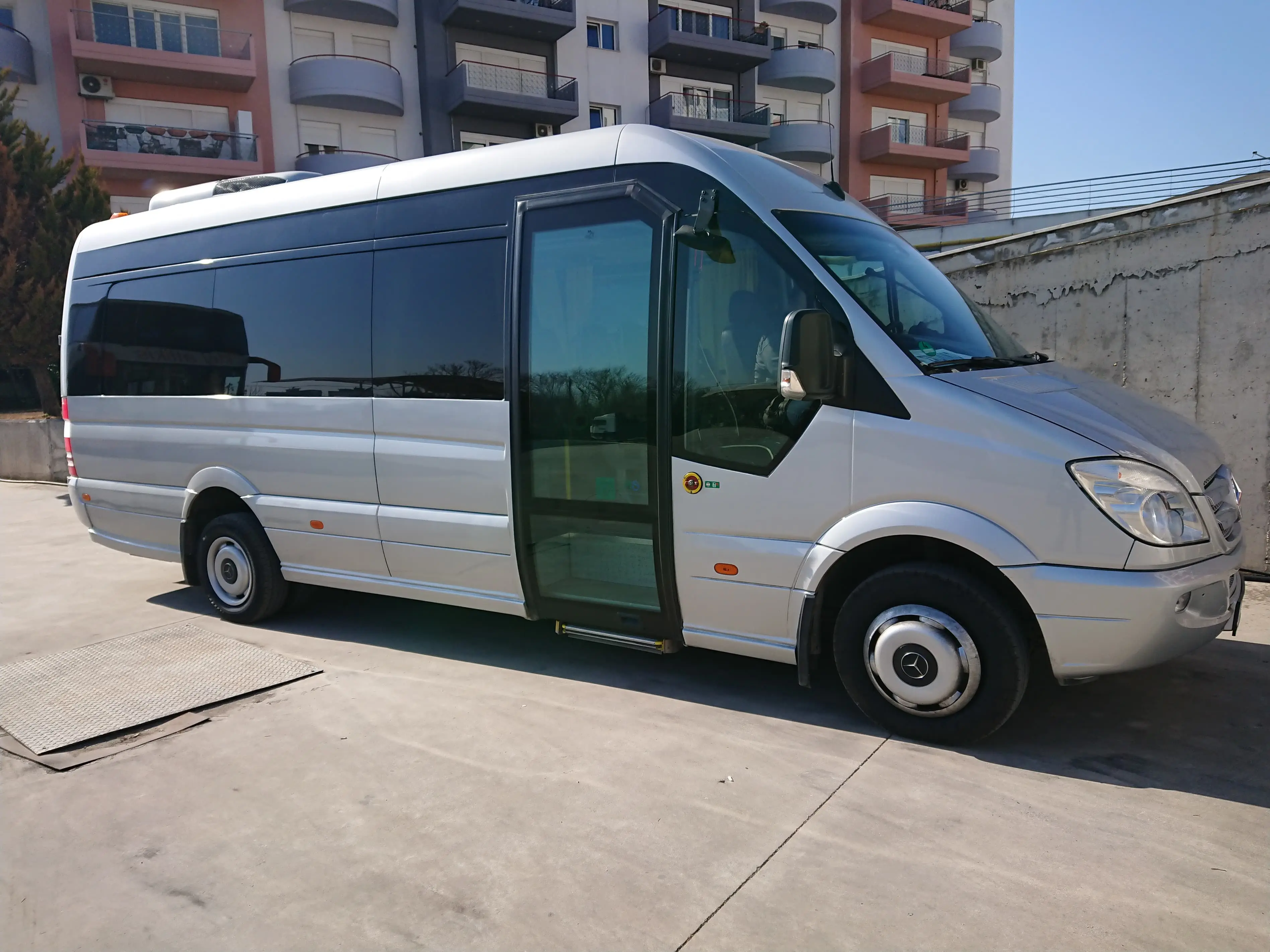 Σοβαρό πρόβλημα η έλλειψη επαγγελματιών οδηγών λεωφορείων