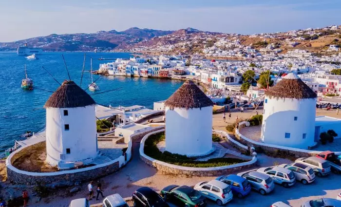 Μύκονος: Προς 50 εκατ. ευρώ πωλείται η βίλα κομμωτή διασήμων