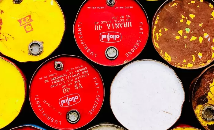 Καθοδική πορεία στο ξεκίνημα της εβδομάδας στις τιμές πετρελαίου