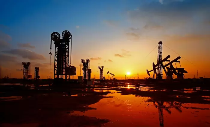 Πετρέλαιο: Βουτιά 3% στις τιμές λόγω των σαρωτικών αμερικανικών δασμών