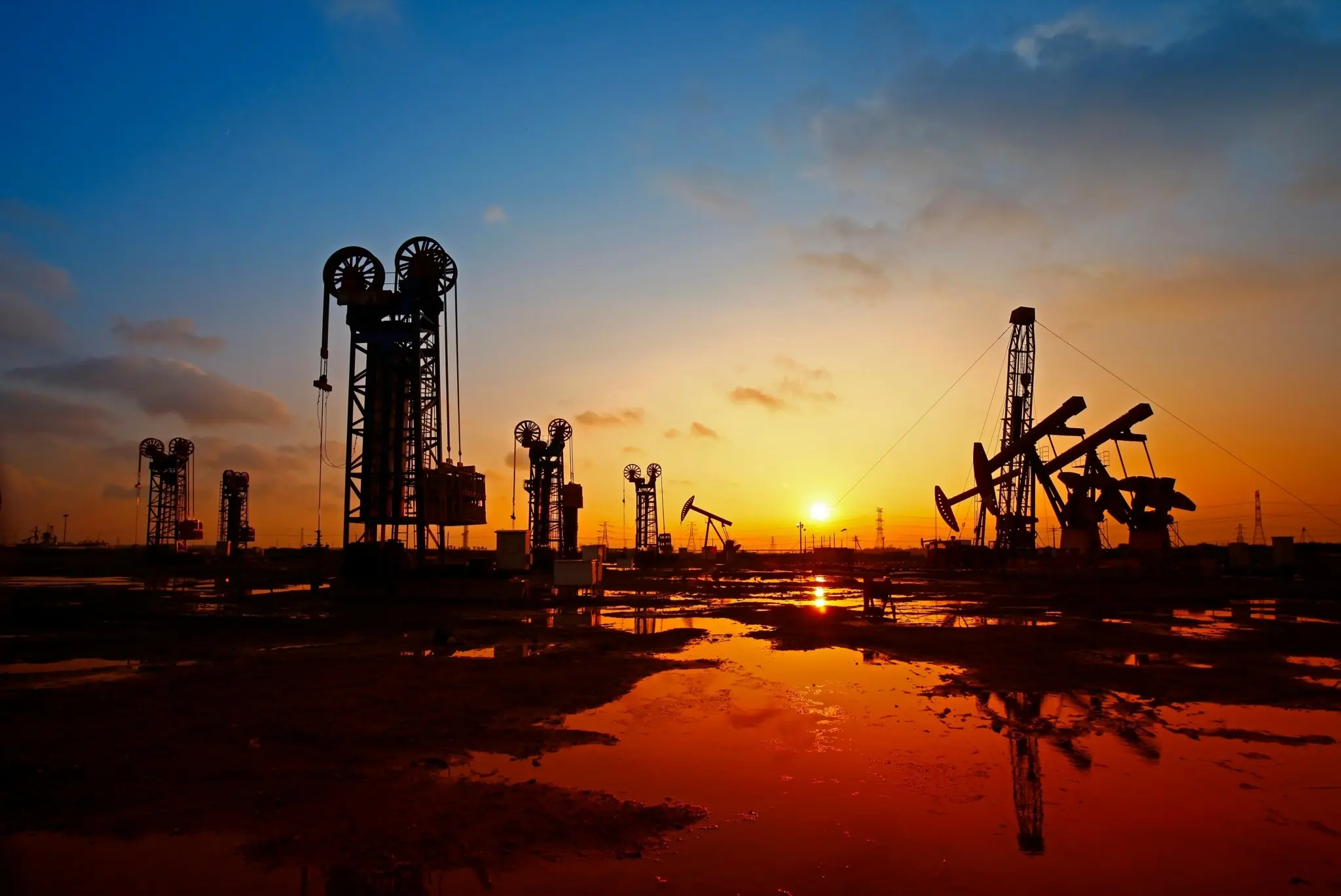 Πετρέλαιο: Άλμα 3% μετά τη συμφωνία ΗΠΑ – Κίνας για τους δασμούς