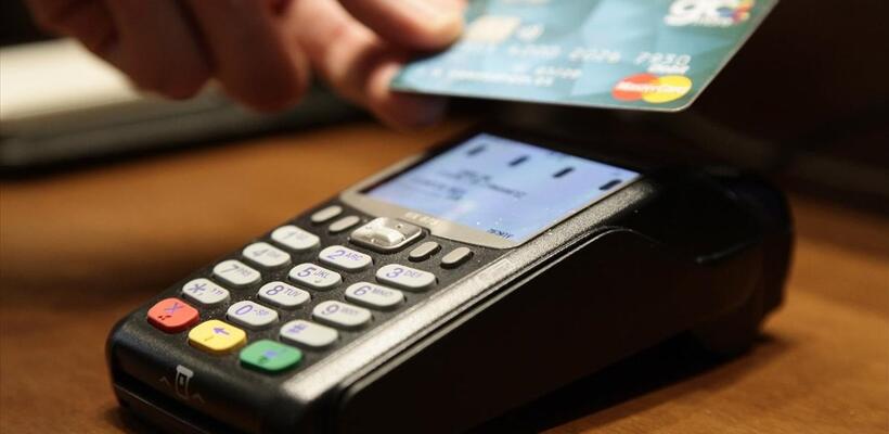 Πρόστιμο €4.000 σε επιχειρήσεις που δεν δέχονται πληρωμές με κάρτες