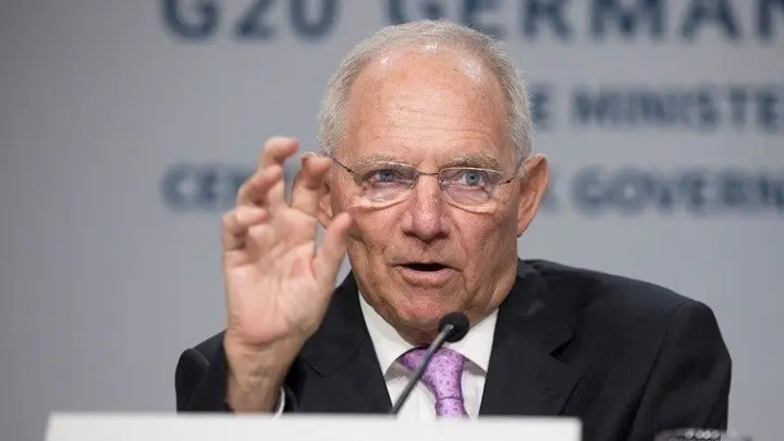 Σόιμπλε: Τι έγινε την ημέρα που η Ελλάδα πήρε 110 δισ. δάνειο