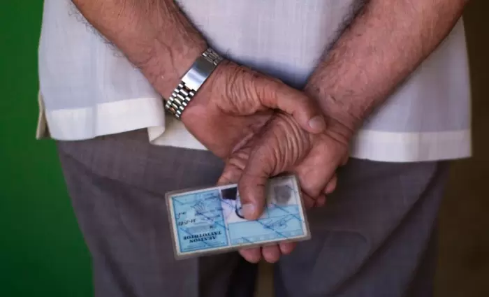 Η Ελλάδα αλλάζει τις ταυτότητες των πολιτών μέχρι το 2021