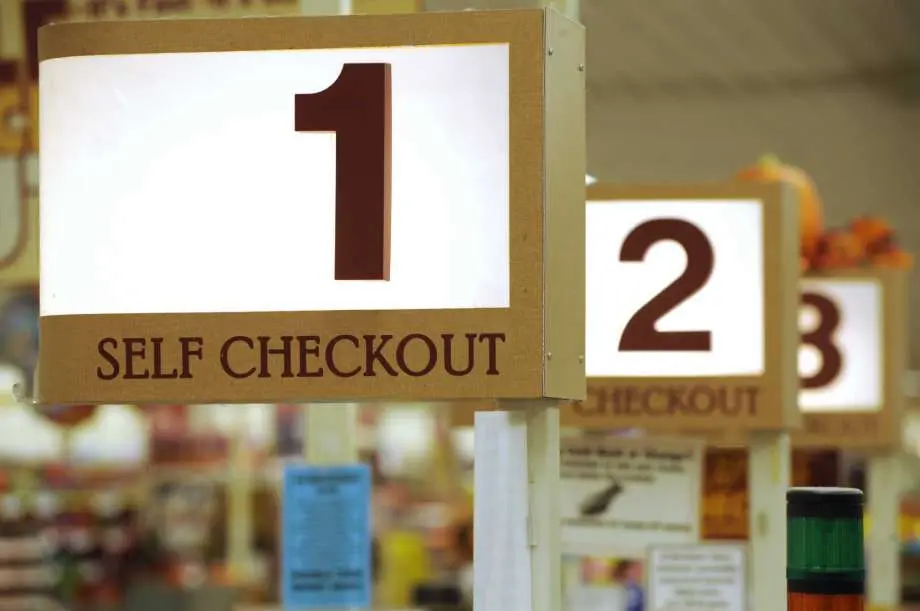 Τα πρώτα self - Checkout ταμεία σε υπεραγορά στην Λευκωσία είναι γεγονός