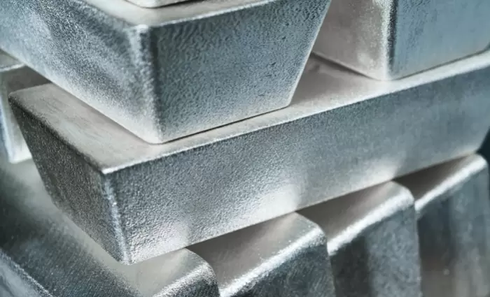 Ασήμι: Υποχώρηση στα ποσοστά δανεισμού μετά το ρεκόρ - Στα $48,26 η ουγγιά