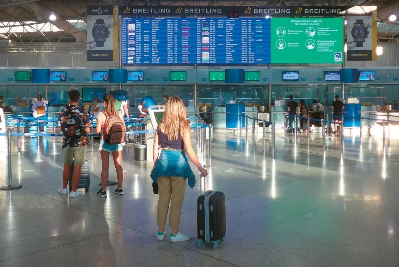 Υπερτουρισμός: Δεν φταίνε οι τουρίστες, φταίει η κακοδιαχείριση εξηγεί ειδικός