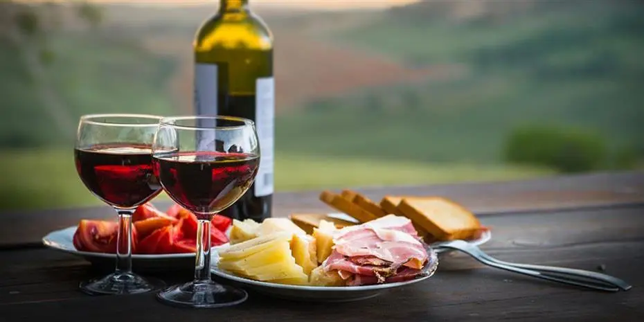 Ελλάδα: Κερδοφόρες οι βιομηχανίες τροφίμων