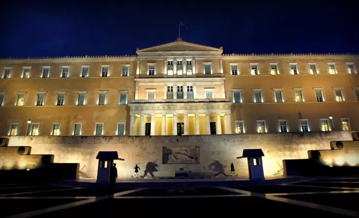 Bloomberg: Καλά νέα για τους επενδυτές οι πολιτικές εξελίξεις στην Ελλάδα