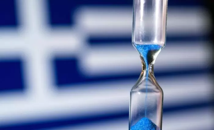 Telegraph: Η Ελλάδα δραπετεύει από μια οικονομική τραγωδία