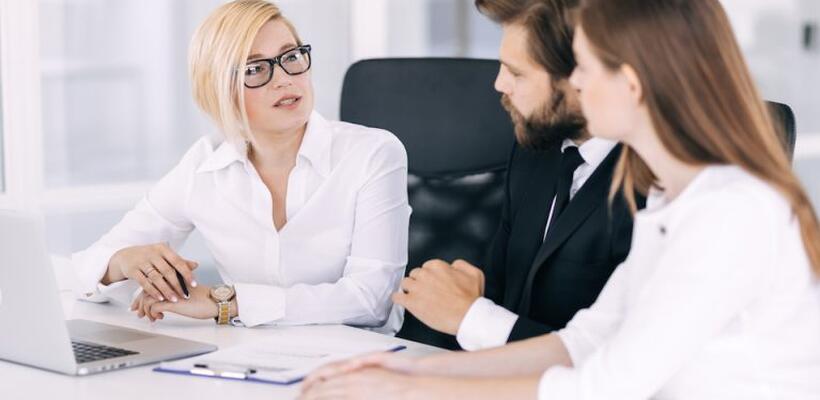 Τεχνική Διαπραγμάτευσης: Πώς να αυξήσετε τον μισθό σας με δύο λέξεις