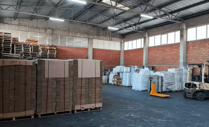 «Εργοστάσιο» λαθραίων τσιγάρων εντοπίστηκε στο Λάκκωμα Χαλκιδικής