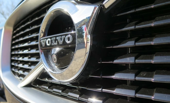 Volvo: Νέες απολύσεις 2.500 εργαζομένων – Κατάρρευση άνω του 40% στις πωλήσεις στην Κίνα