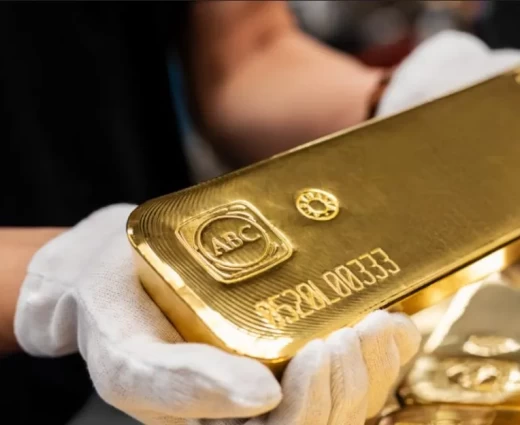 Χρυσός: Κοντά στα 4.000 δολάρια με το βλέμμα στη Fed – Οι φόβοι για τον πληθωρισμό και τα επιτόκια